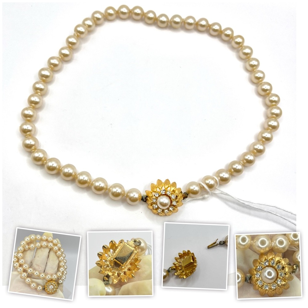 Vintage Faux Pearl Necklace with Gold Flower Clasp - Off White/Champagne